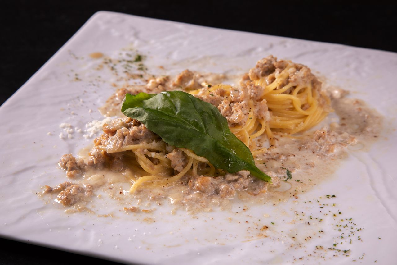 【ランチコースA】前菜・パスタ・選べるメイン・デザート・コーヒー付き（全４品）〜