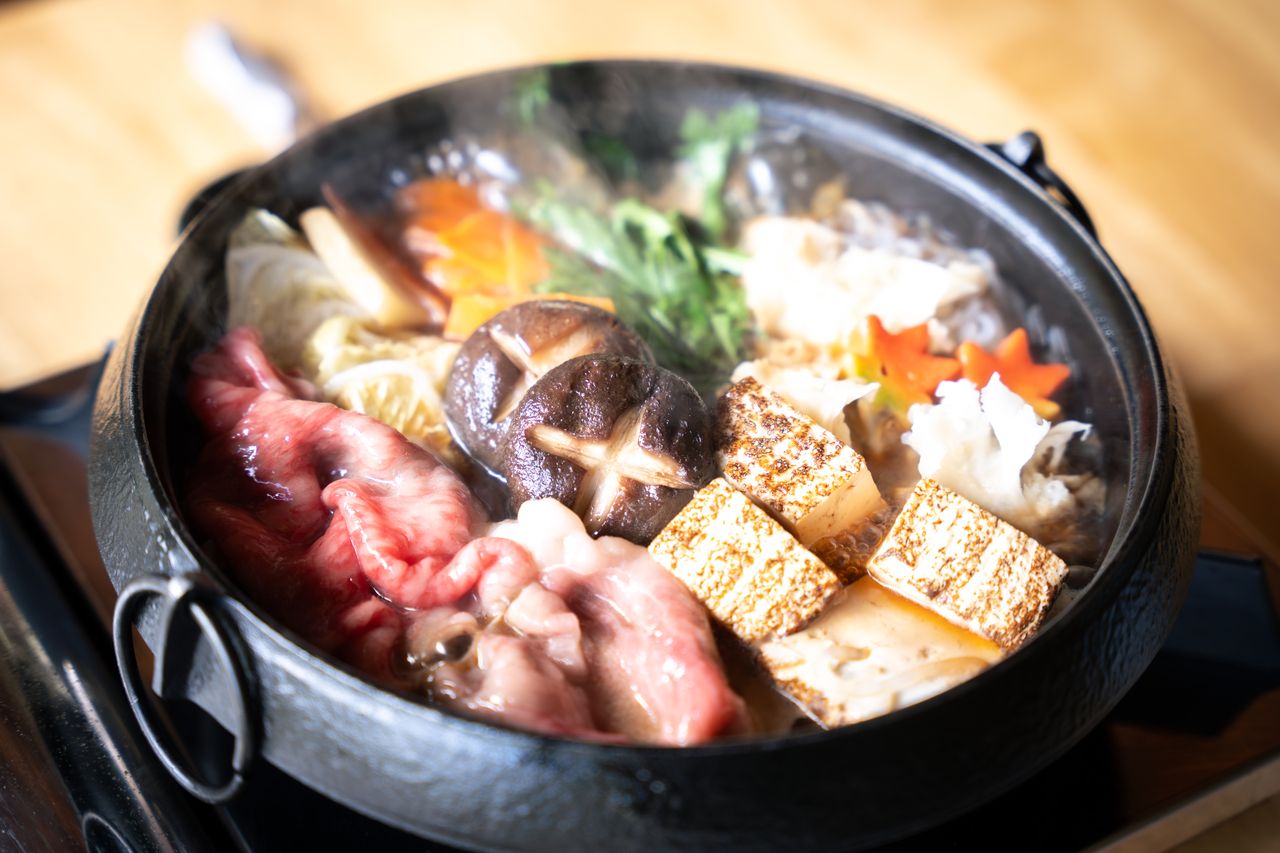 【和牛】極上黒毛和牛のすき焼き