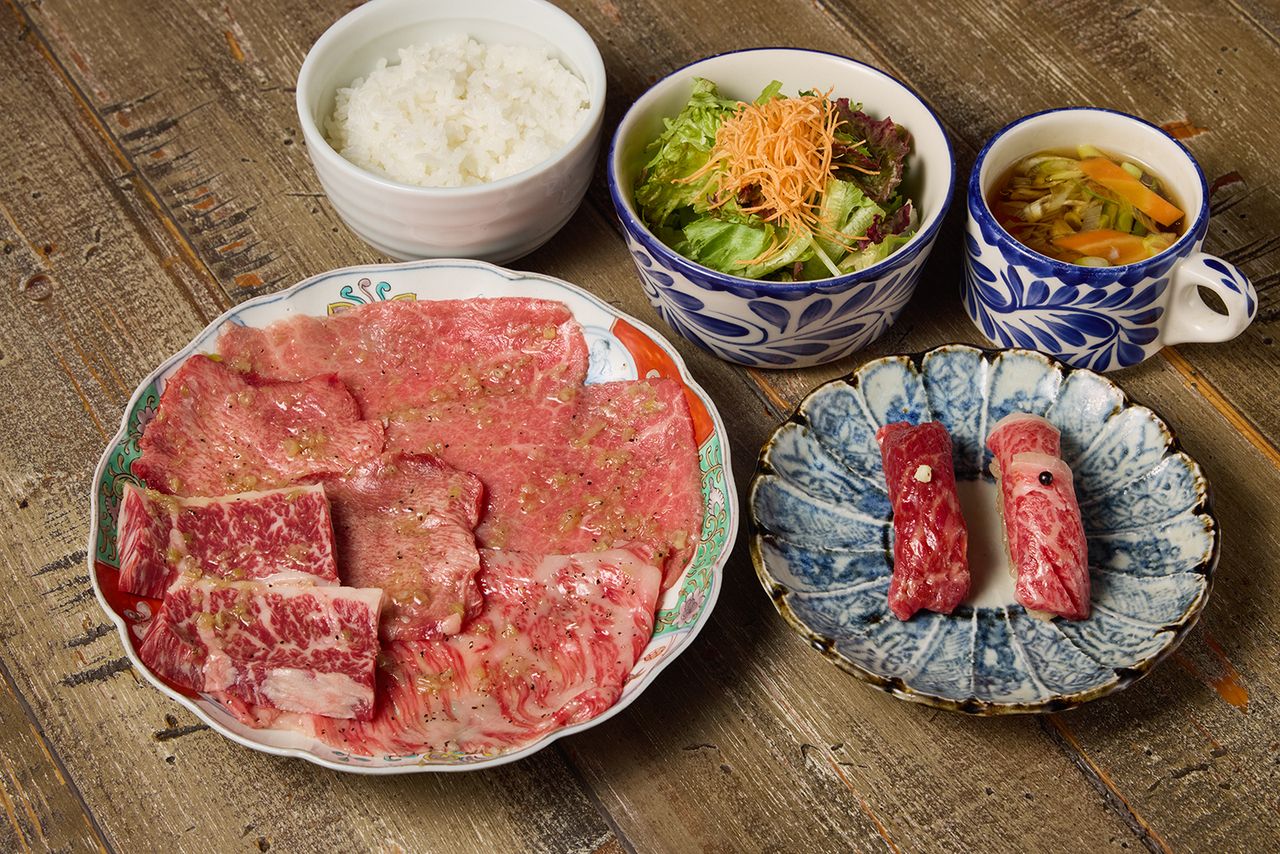 Sendai beef and Hida beef yakiniku lunch set with 2 pieces of beef sushi — ¥5,980