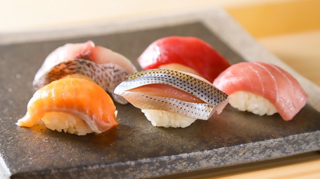 Limited-time young sushi chef course