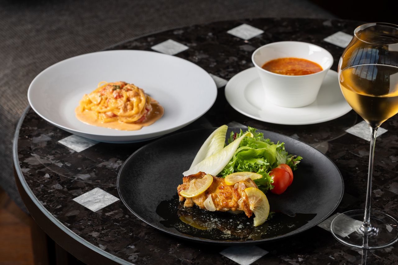 산테 — 10월: 스타라이트 선택형 런치 코스