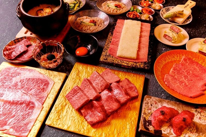 【豪華 Omakase 套餐】本店特色菜榻榻米蔥舌鹽、特製西冷牛排、Omakase 紅肉、松露鵝肝煲飯等，可以盡享 Ponga 的美味套餐（共 11 道菜） 