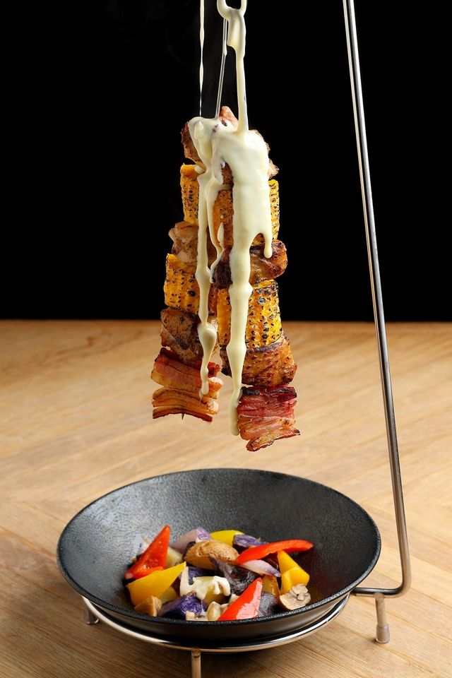 【期間限定500円引き！】「ハンギングBBQ COMBO」おつまみ＋ハンギングBBQ＋店内醸造のクラフトビールまで含む全種フリーフロー 90分 5,000円　