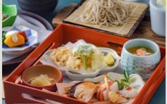 旬彩箱と選べるスイーツ