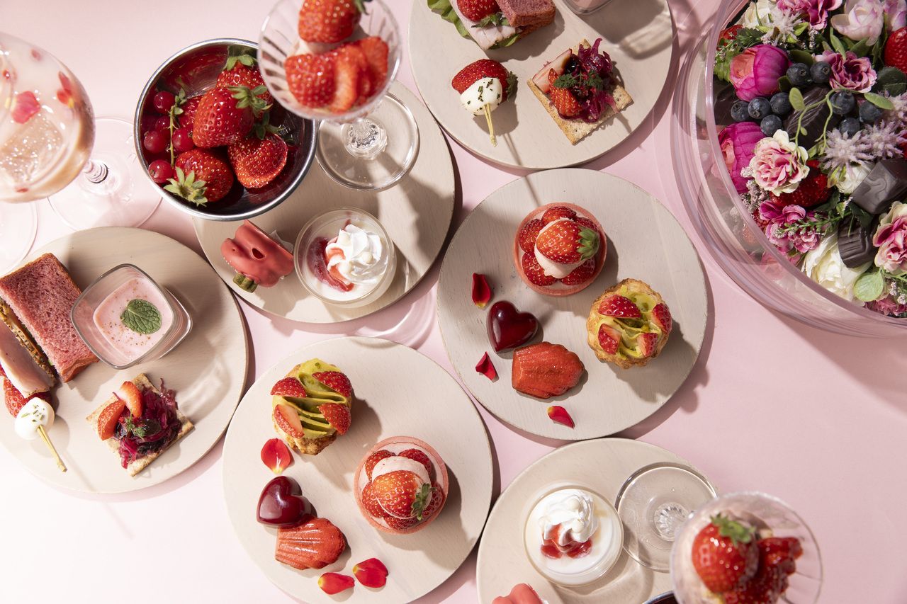 【週末 通常席（Viewチャージ含む）】Strawberry & Chocolate  AfterMOON Tea