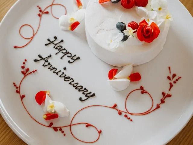 Anniversary Plan Oita Wagyu Beef, Hundred years Blessing / 5 dishes + glass of champagne toast + anniversary cake
