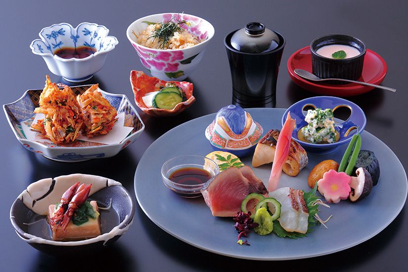 丹色御膳（丹色御膳 — 绯红定食）