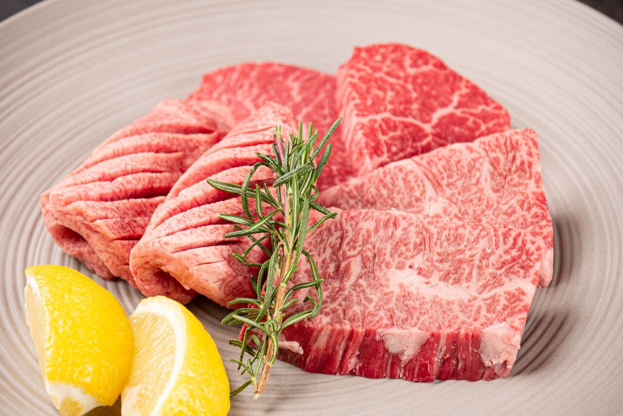 Weekdays (Monday-Thursday only) [Kyukon Indulgence Course + 100 minutes of 100 yen drinks] A selection of popular menu items for 100 yen! Kyukon's most popular course