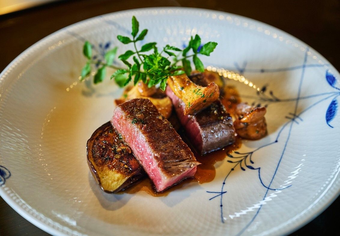 【WEBランチ期間限定】  三名以上個室確約プラン(六名まで)　乾杯ドリンク付