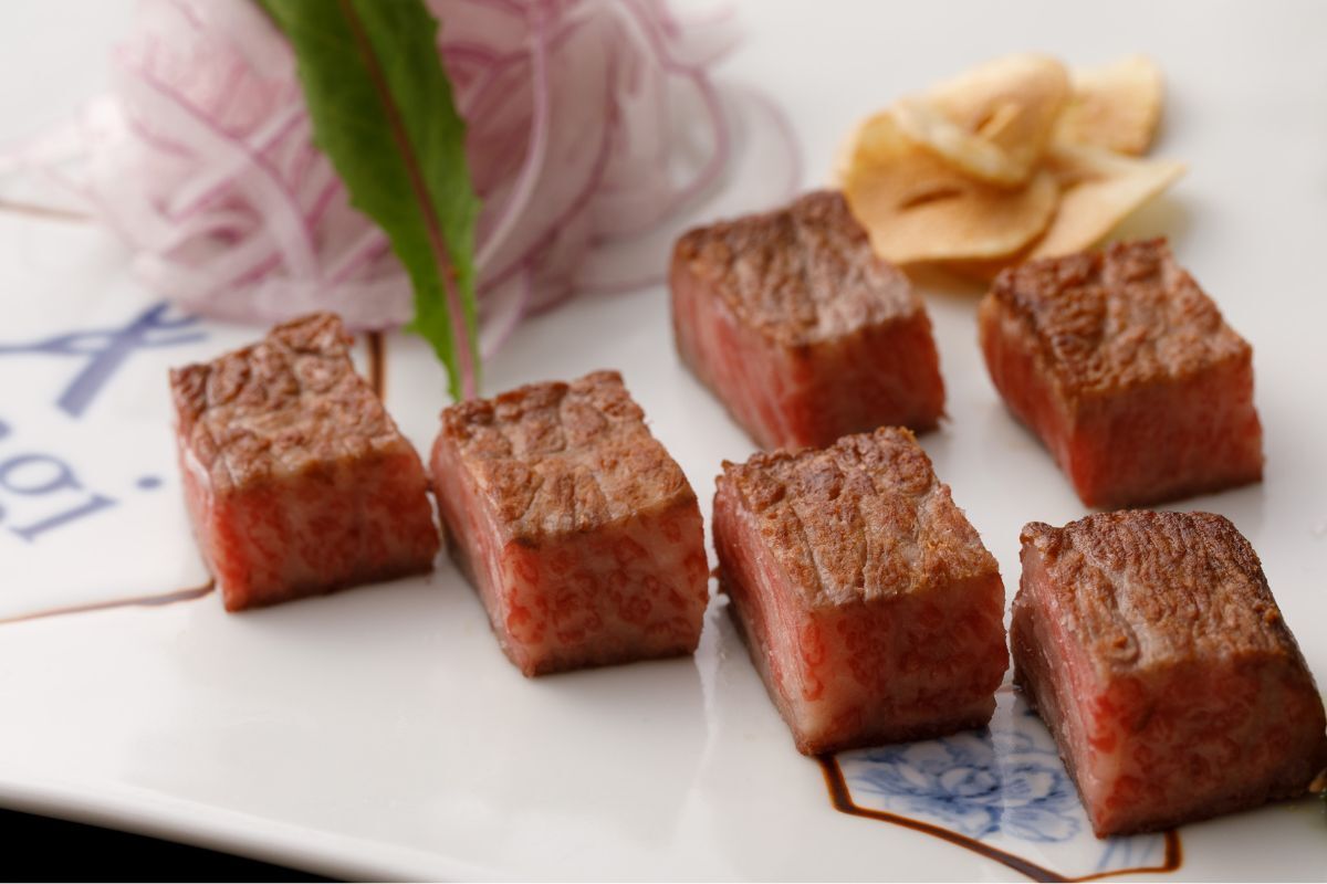 [Weekdays Only] Early Summer Special Couple's Lunch - Additional person: ¥6,500