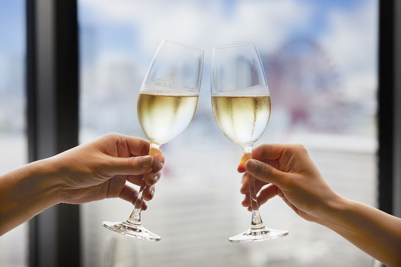 Harvest Festival Afternoon Tea with a Glass of Champagne (11/2～11/29)