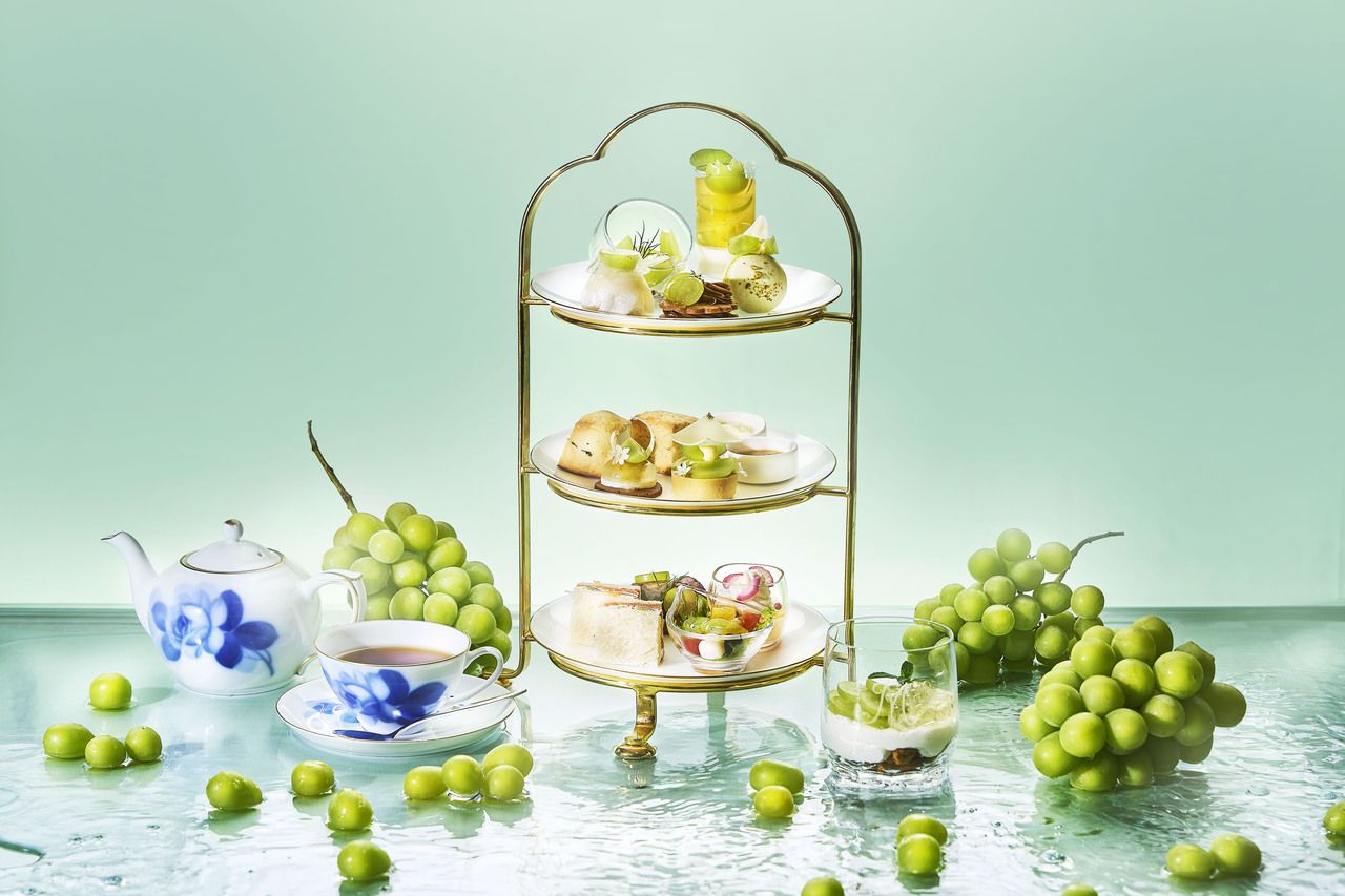 【Baked goods souvenir included】AFTERNOON TEA ---Shine Muscat Afternoon Tea (Sep 1–Sep 30)---[Official HP reservation discount]