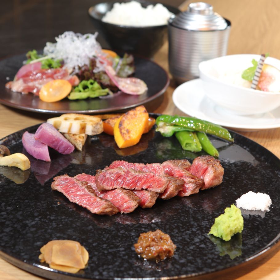 [線上限定] 輕享套餐