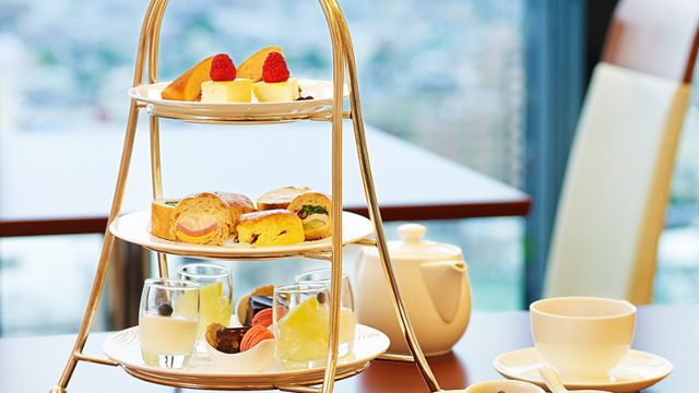 トップラウンジ / ロイヤルパインズホテル浦和 - Restaurant Guide