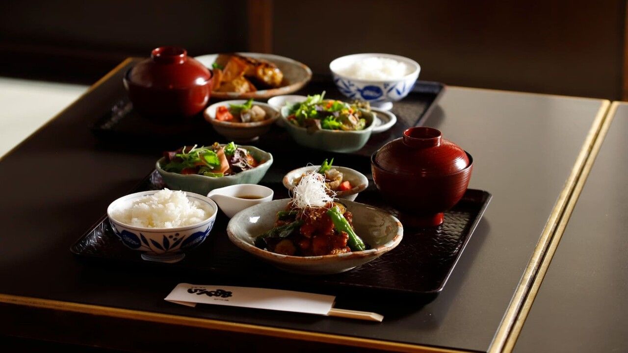 焼き鳥 串くら本店 - Restaurant Guide - TableCheck